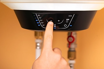 Chauffe-eau électrique photovoltaïque optimisé pour l'autoconsommation solaire avec le DMI Domuneo Mylight Inside